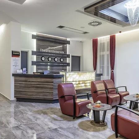 Theater Garni Готель 4*
