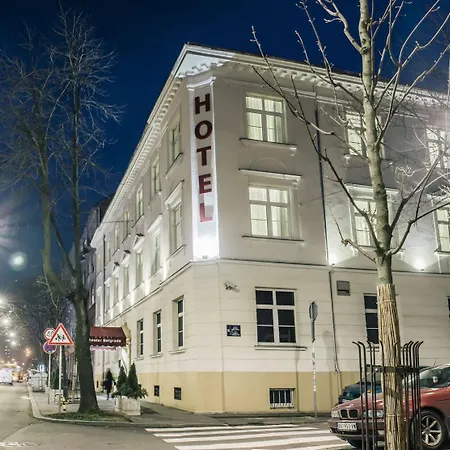 Theater Garni Готель 4*