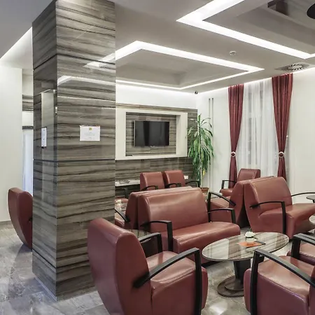 Theater Garni 4*